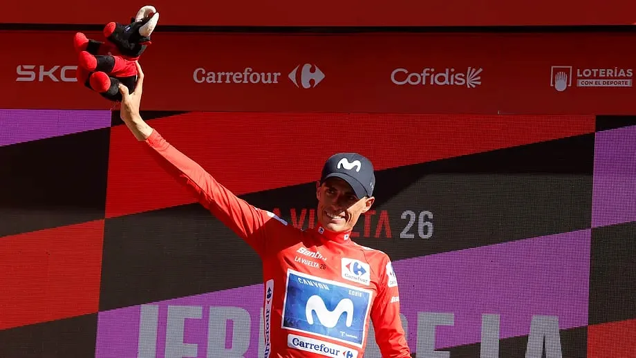 Vuelta. Enric Mas reage a poucos testes de maior e chega ao último dia de montanha com 1m37s de avanço