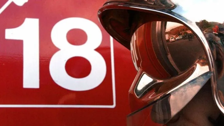 Une femme enceinte et son fils de deux ans meurent dans l'incendie d'une voiture sur l'A13 dans les Yvelines