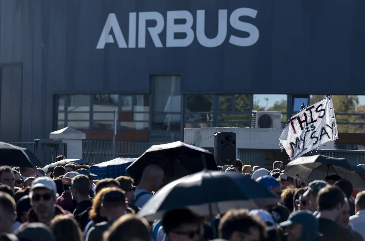 UGT plantea suspender varios días la huelga en Airbus para dar "un margen" a la empresa