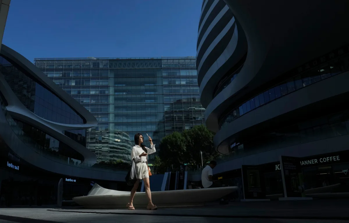China no quiere que sus internautas se enamoren de una inteligencia artificial