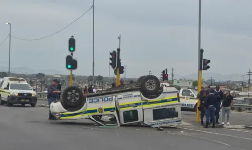 Another SAPS van overturns on Cape roads, leaving officer injured
