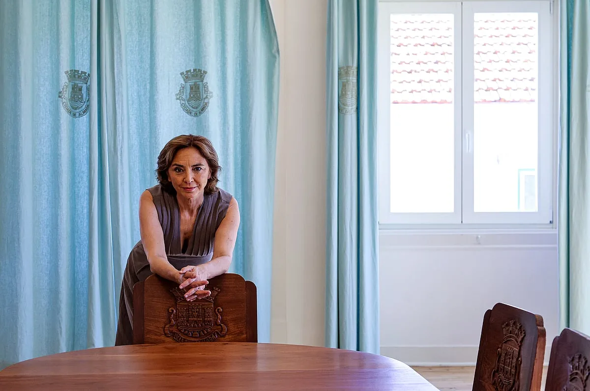"O problema deste verão não é coisa que Almada possa resolver sozinha. O nosso subsolo não tem água suficiente"