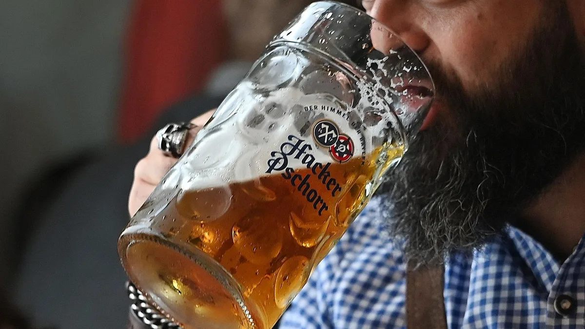 Oktoberfest 2026: Warum die erste Maß auf der Wiesn 20 Euro kostet