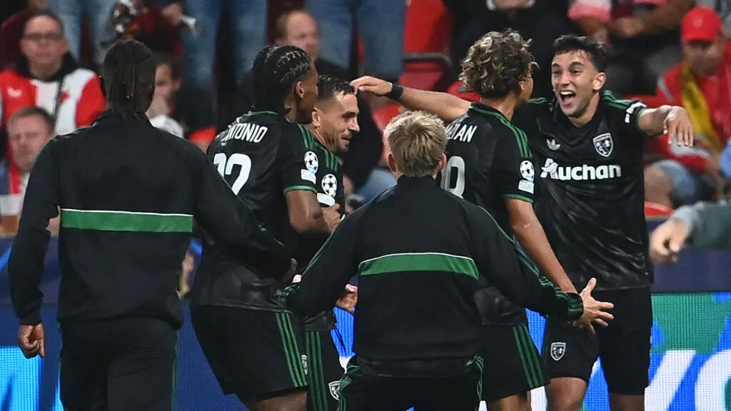 Ligue des champions: Lens renversant, le Bayern impérial, Côme épatant