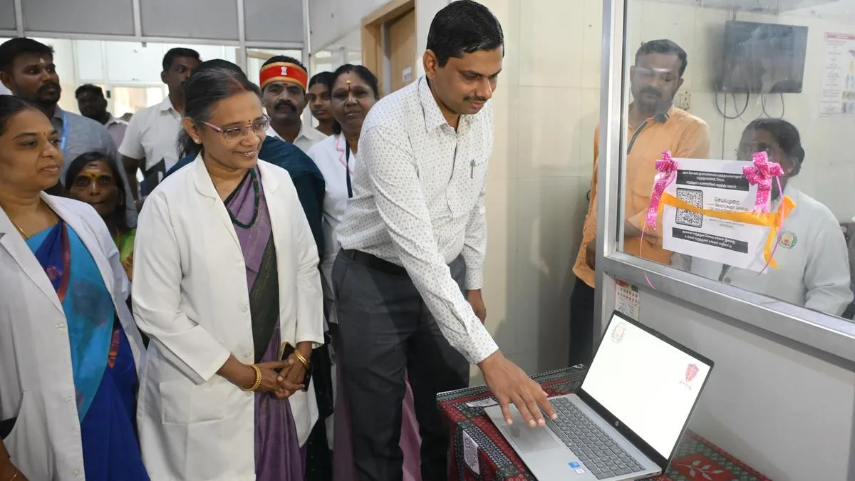 Salem Collector inaugurates QR code-based feedback mechanism at Government Hospital