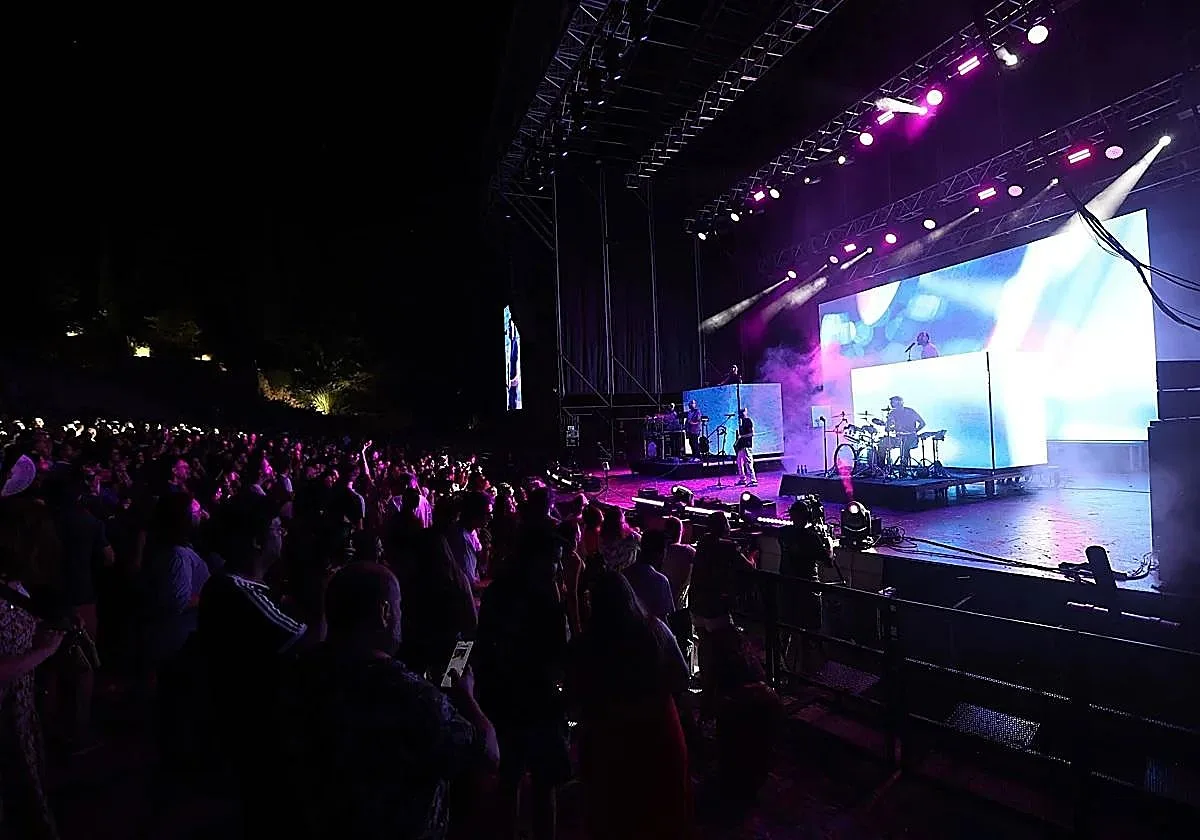 La Fiscalía pide dos años y medio de cárcel por un concierto falso en el Teatro de la Axerquía de Córdoba
