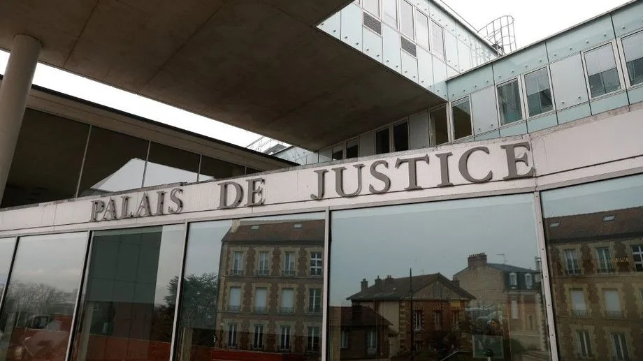 Accident d'ascenseur à Argenteuil : un technicien et deux entreprises jugés coupables huit ans après la mort d'Ismaïl