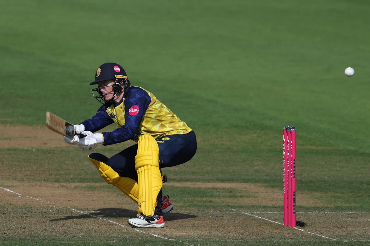 Hollie Armitage ton signs off Durham's campaign with a win