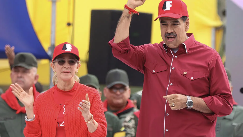 Aux États-Unis, Nicolas Maduro et son épouse sont désormais poursuivis en justice pour torture