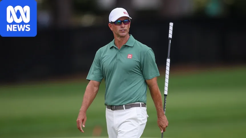 Scott turns back clock in Tour Championship title tilt