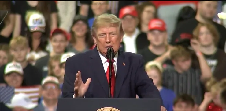 Donald Trump se burla del movimiento “Gays por Palestina” y desata polémica