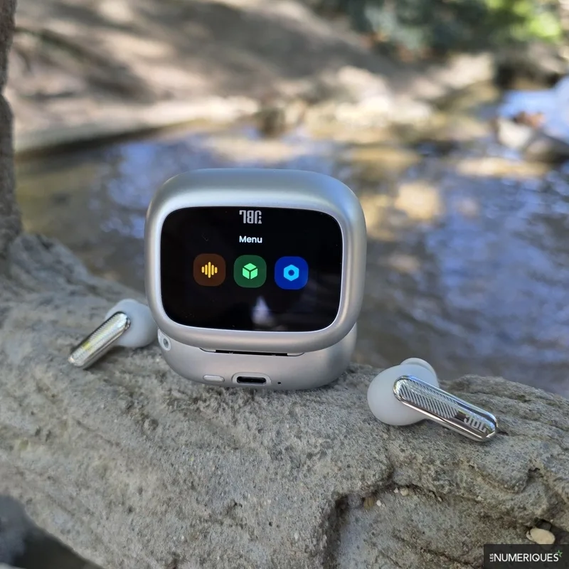 Test JBL Live Beam 4 : un son qui tape, même avec écran total