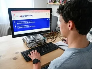 « L’outil n’est pas parvenu à gommer les déterminismes sociaux » : ce rapport méconnu sur Parcoursup qui dit tout