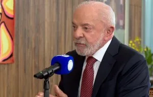 Lula falta a debate presidencial, mas terá entrevista exibida na TV no mesmo horário