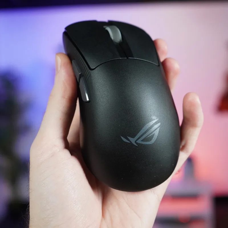 Test Asus ROG Keris II Ace : la souris gaming ultra-légere ergonomique simple, mais très efficace
