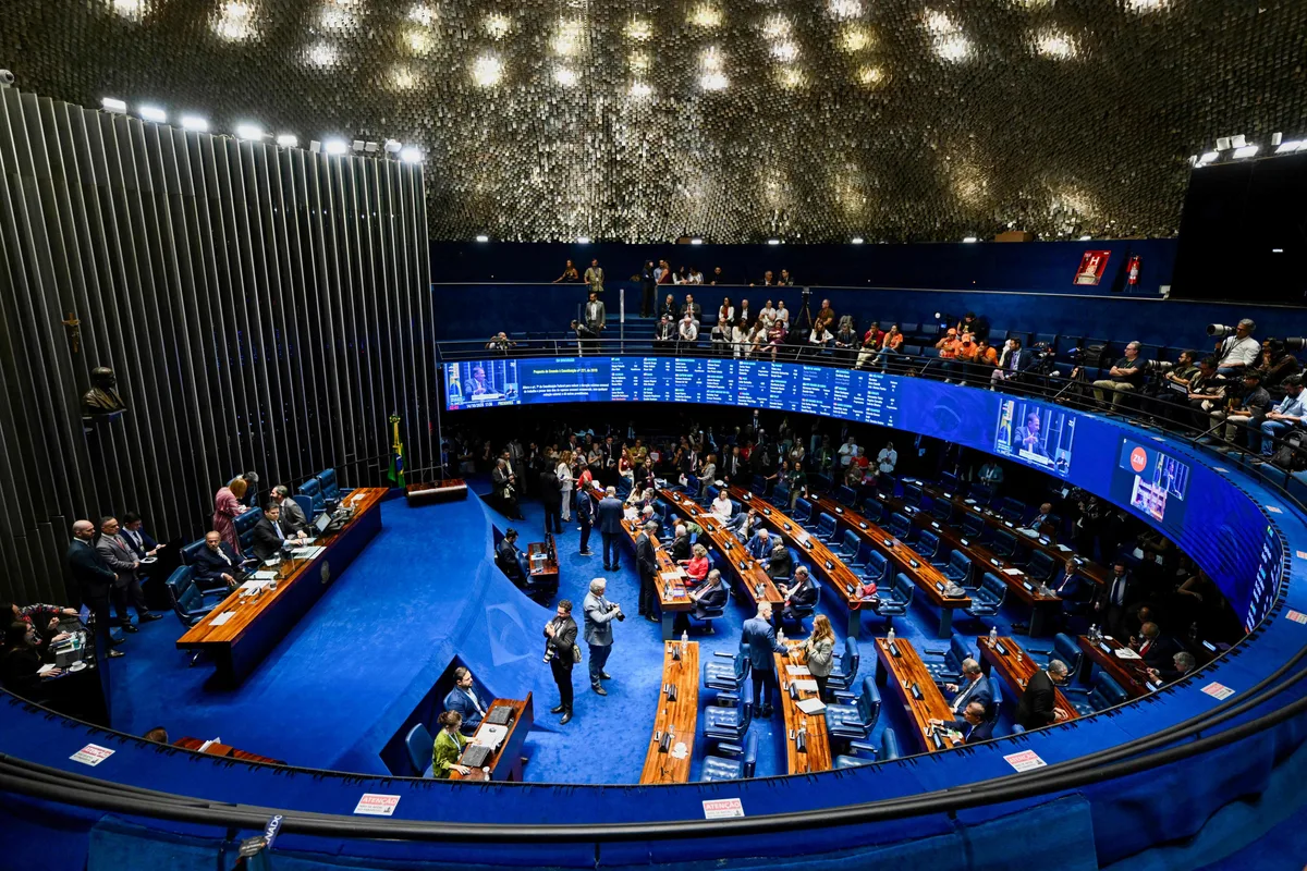 El Senado de Brasil aprueba el fin de la jornada “6x1”, la gran apuesta de Lula antes del balotaje