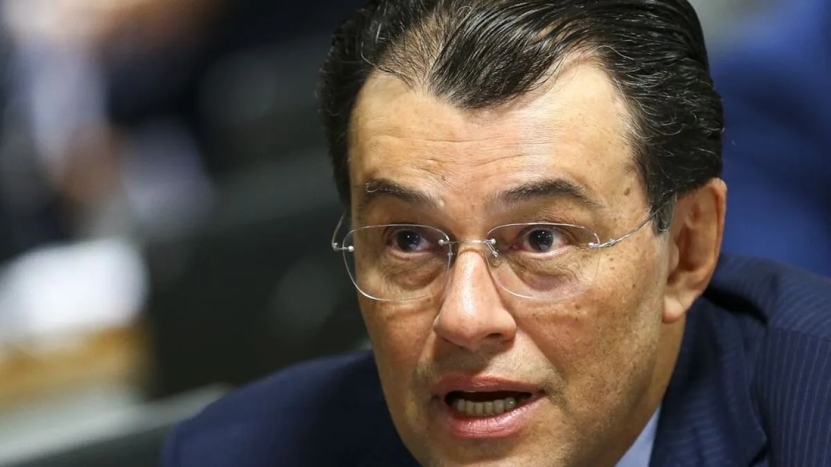 Candidato ao Senado no Amazonas tem mais patrimônio que todos os outros concorrentes juntos, mostra TSE