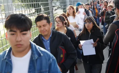 UNAM reporta asistencia de 4 mil 200 jóvenes al primer examen de control en CDMX; representa el 80% de los convocados