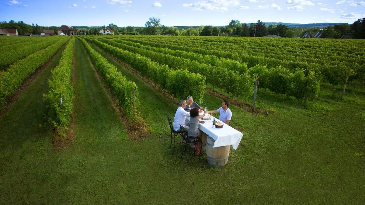 As estações que viraram negócio: o modelo canadense de agroturismo