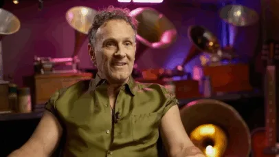 Vivian Campbell, do Def Leppard, afirma que seu câncer voltou