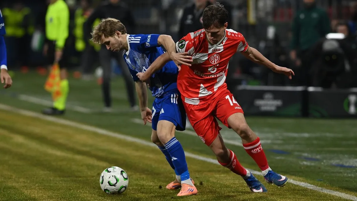 2. Fußball-Bundesliga: Leihe für ein Jahr: Mainzer Böving geht nach Nürnberg