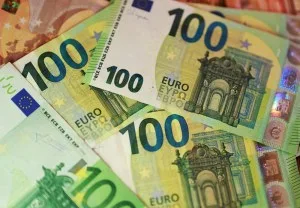 Zona do euro: PIB cresce 0,4% no 2º tri ante 1º tri e confirma estimativa inicial