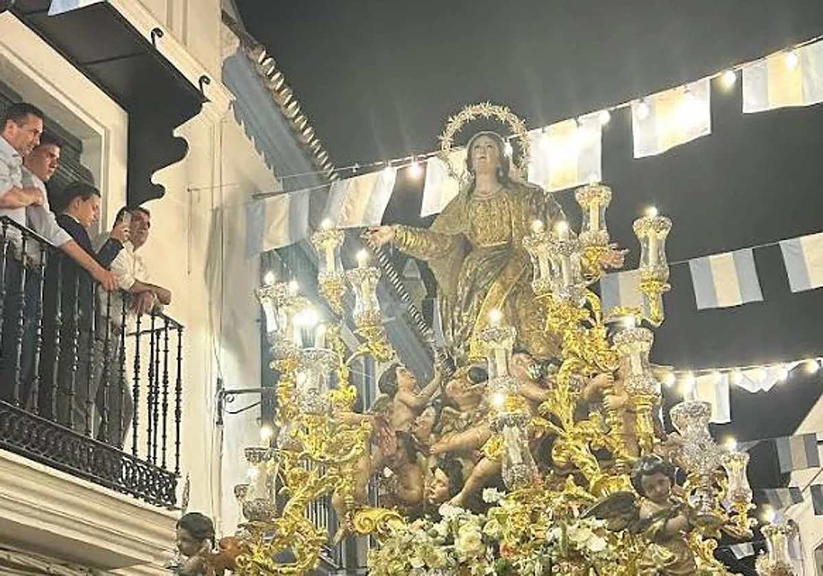 Cantillana, donde la Asunción detiene el tiempo
