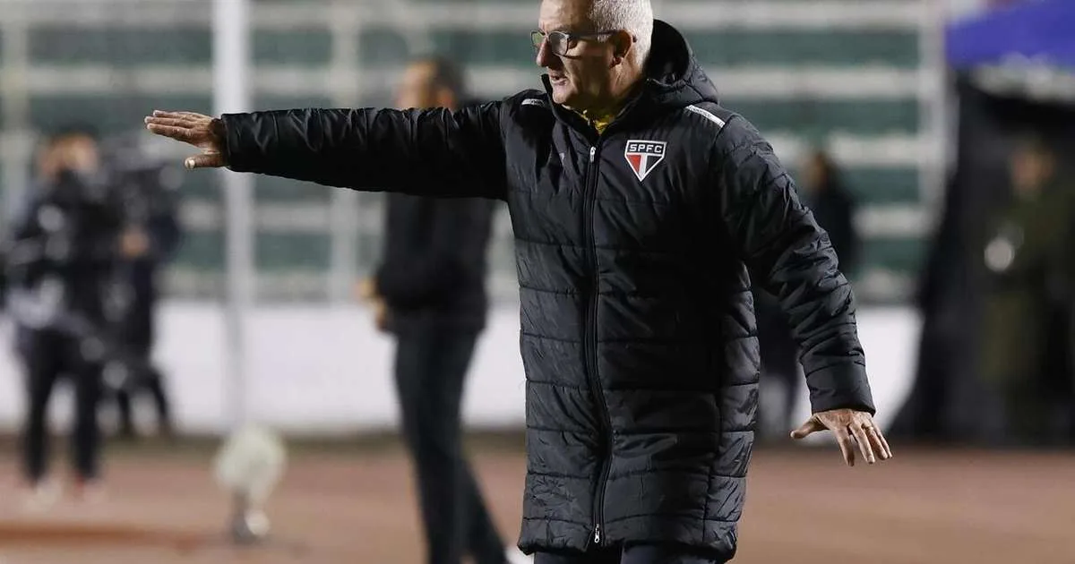 Dorival destaca eficiência do São Paulo e pede apoio no Morumbis