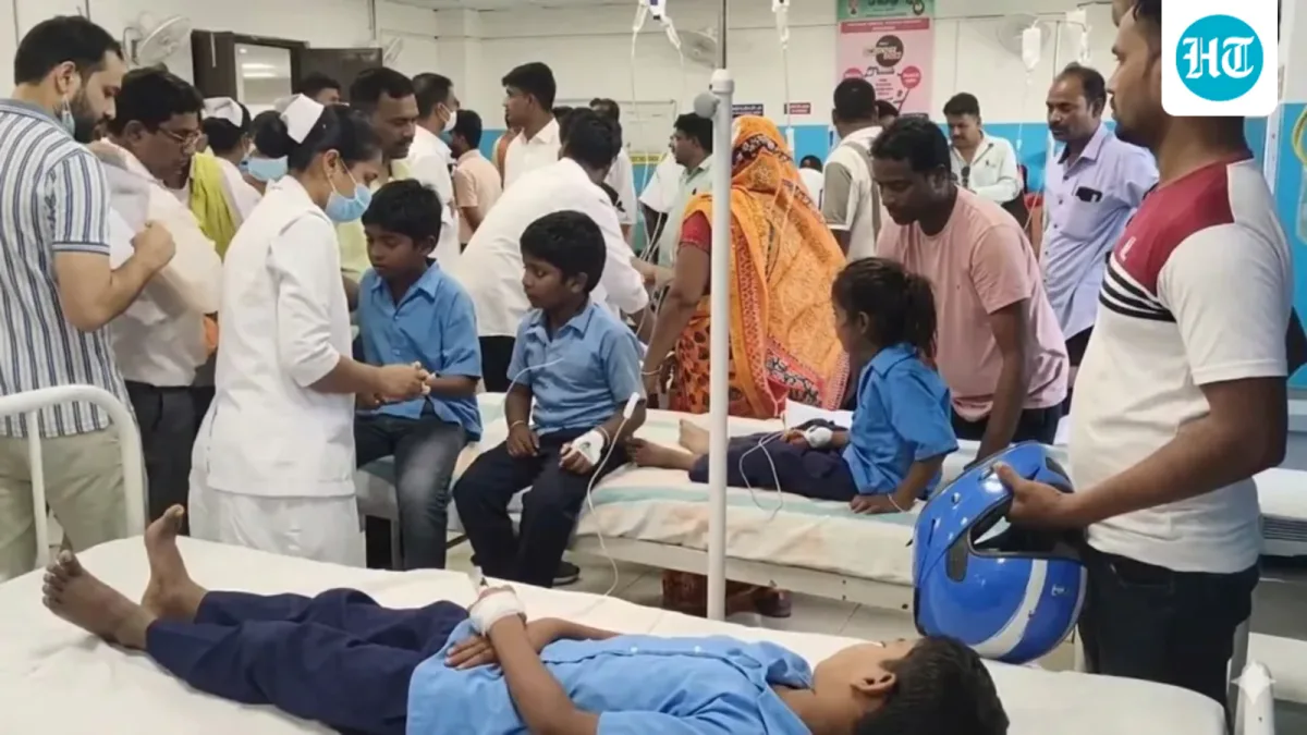 Cook adds detergent, not salt, in Bihar mid-day meal; many students hospitalised
