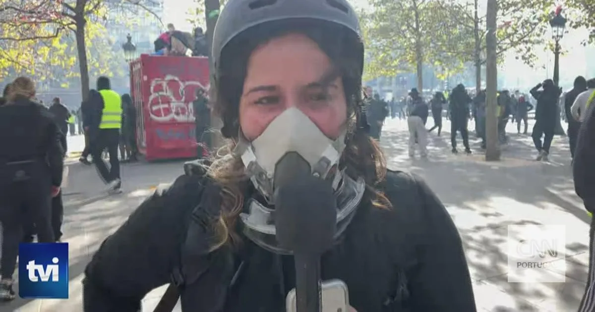 Repórteres da TVI em França obrigadas a fugir de granadas de gás lacrimogéneo