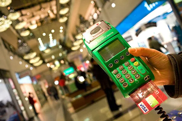 Marcas próprias e emergentes ganham terreno e forçam transformação de gigantes de consumo