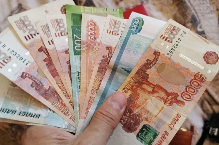 В Дагестане похитили пенсии умершего мужчины на 1,8 миллиона рублей