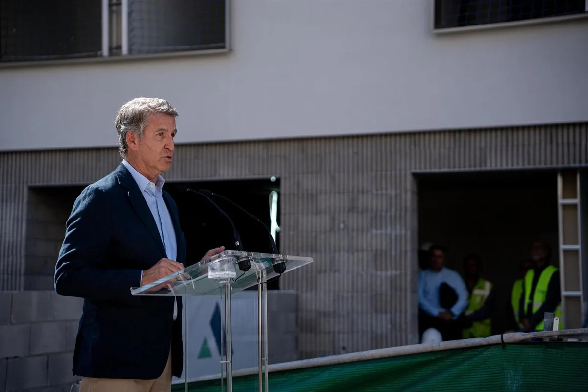 Feijóo propone retirar la nacionalidad a los extranjeros que cometan delitos graves como violaciones, asesinatos o abusos sexuales