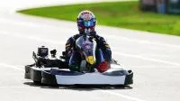Verstappen ao superar 100 karts em 35 minutos: “Primeira vitória do ano”