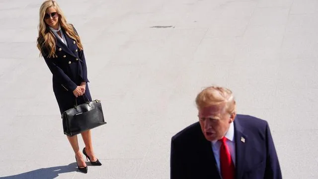 Weißes Haus: US-Kreise: Trumps Sprecherin Zacharia gibt Posten auf