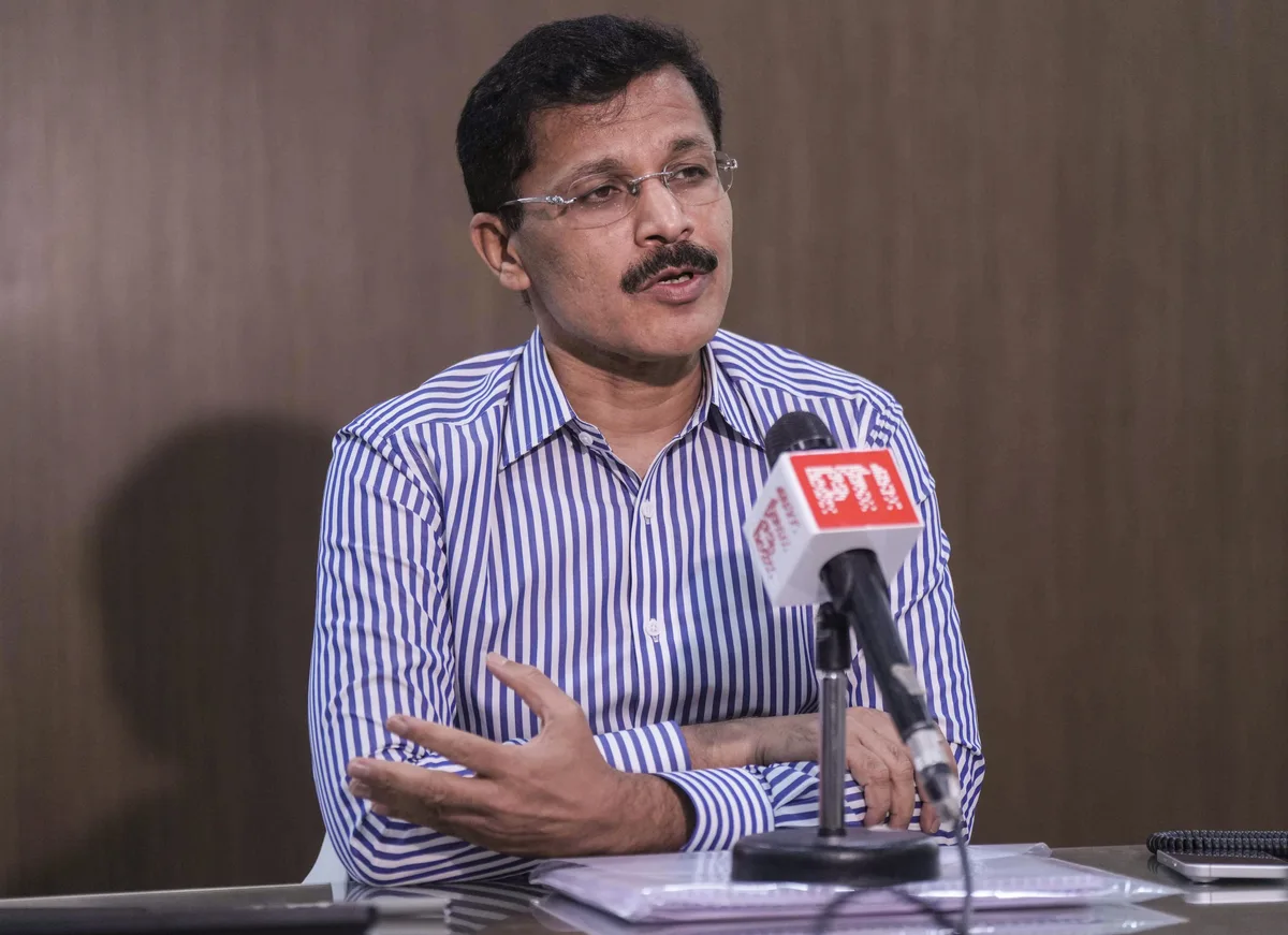 Maha govt names Tukaram Mundhe as secretary of committee to overhaul MPSC