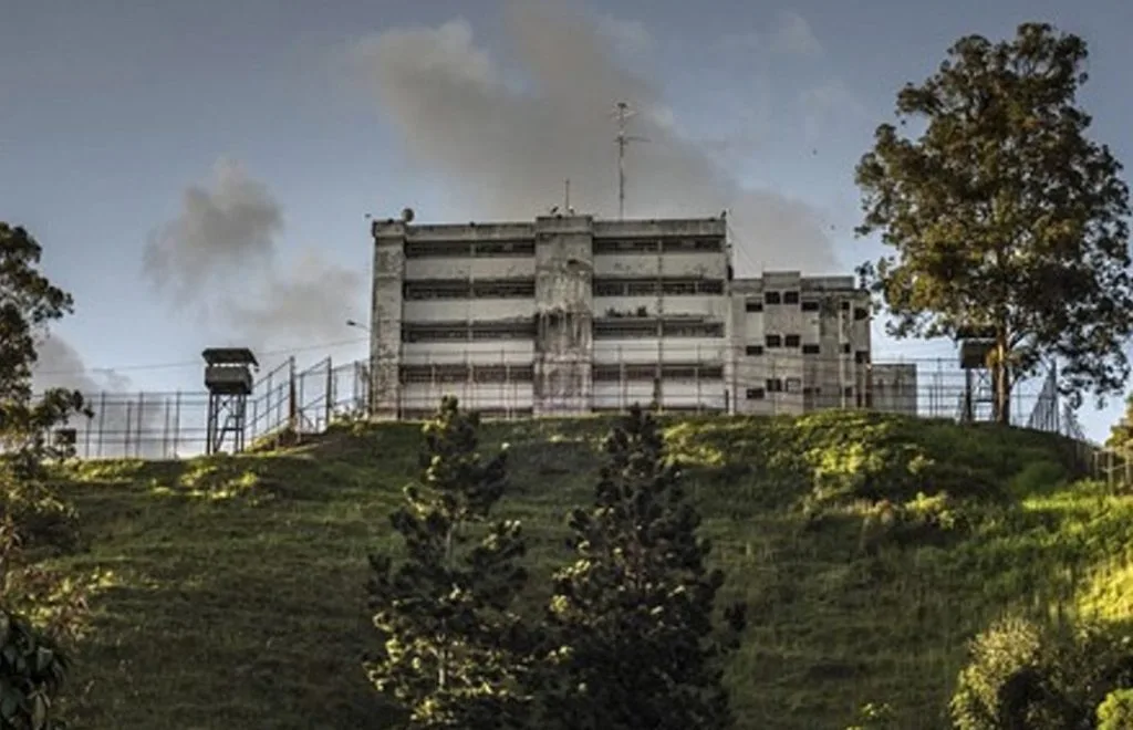 Excarcelan a cinco militares considerados presos políticos en Ramo Verde