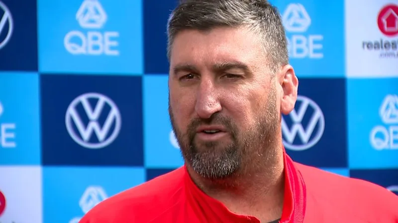 Cox gives nod to Swans fans amid challenging period