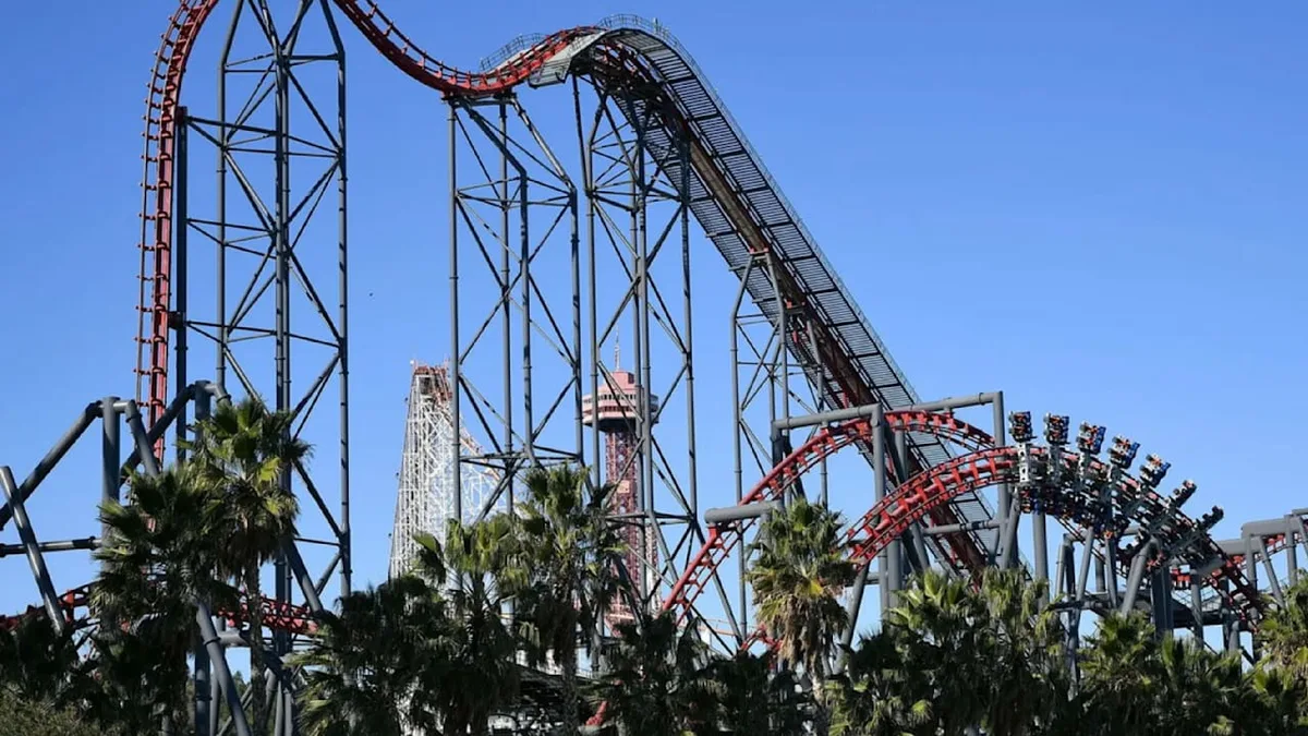 Passagiere erlitten Hirnblutungen - US-Freizeitpark schließt gefährliche Achterbahn