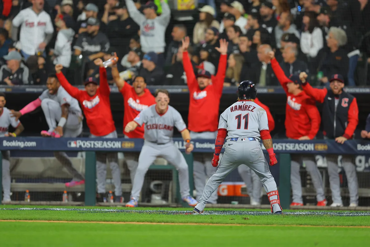 ¡Remontada de película! Guardians vencen 9-5 a White Sox y obligan al Juego 5 de la Serie Divisional