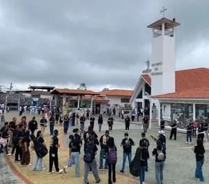 JGH transformó el fervor en compromiso de paz y salud