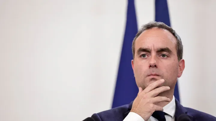 Budget 2027 : en quoi consisterait une “année blanche” ?