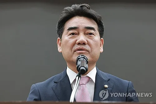 "농진청, '57만명 개인정보 유출' 제재받은 업체와 재계약"