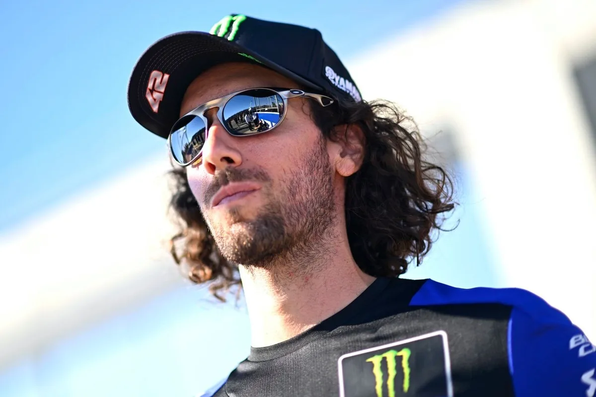 Sem vaga na MotoGP em 2027, Rins anuncia ida para o automobilismo