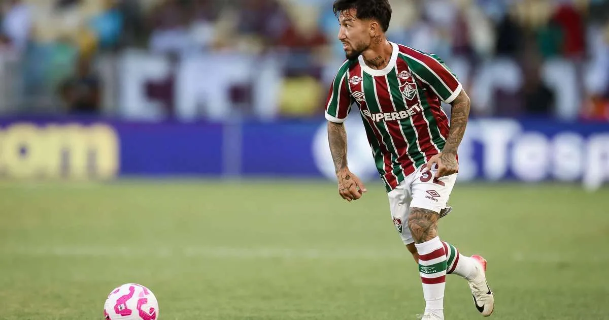 Marcão exalta atuação de Lucho Acosta contra o Corinthians: "Fez uma grande partida"