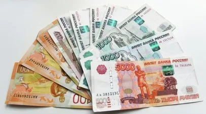 HR-эксперт Гринькова объяснила популярность премий вместо повышения оклада