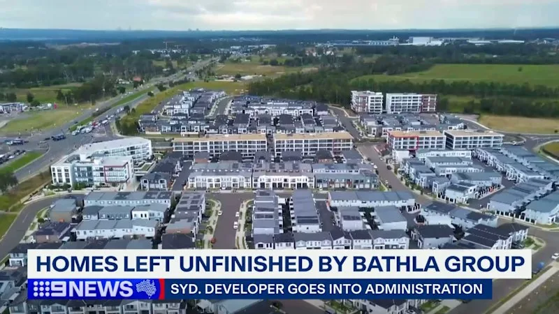 Former employees claim collapsed Sydney developer struggled to pay staff