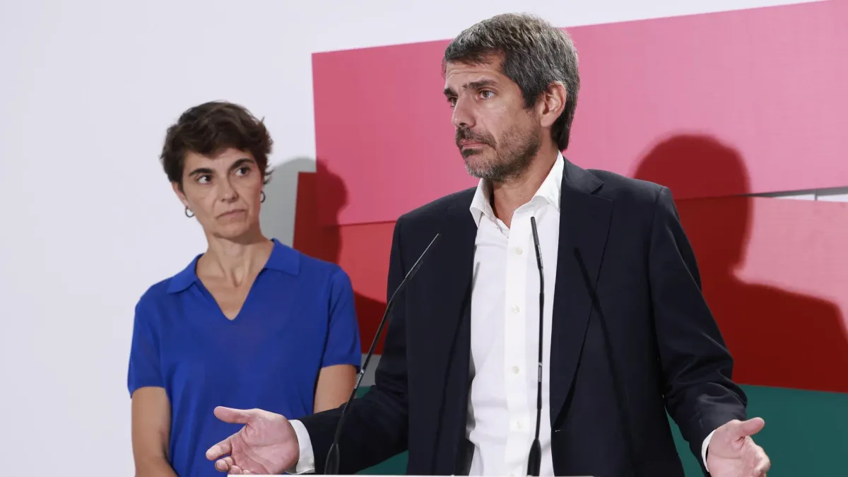 Sumar afea a Sánchez la ausencia de críticas a Marruecos y rechaza la reforma de la ley de extranjería y asilo que plantea el PSOE