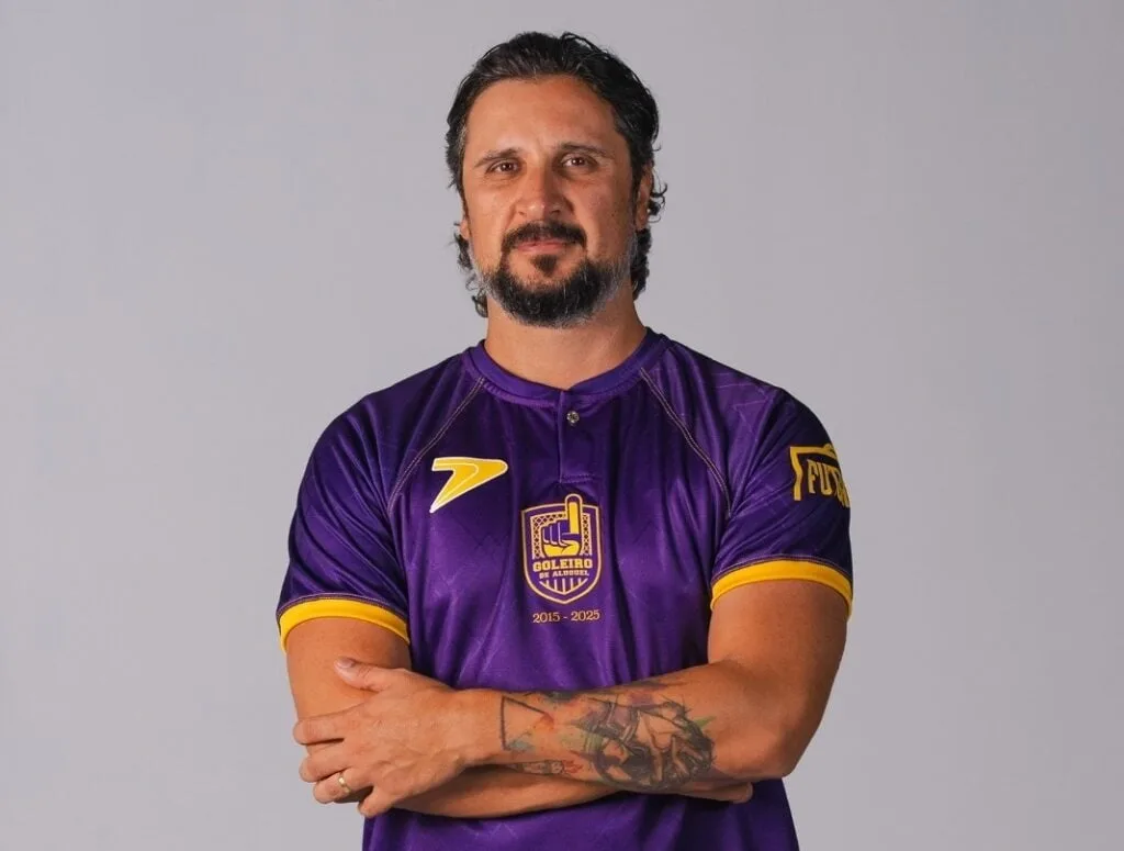 Projeto gratuito de futebol celebra transformação na vida de crianças em Curitiba