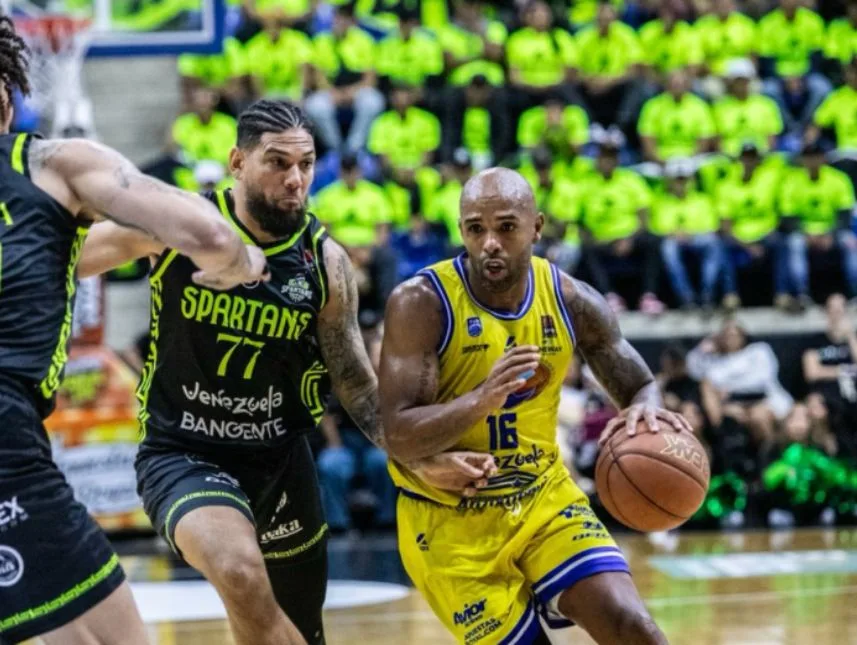 10 equipos darán vida a primera Liga Superior de Baloncesto